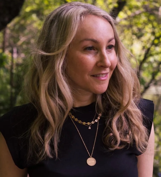 Nora Zelevansky