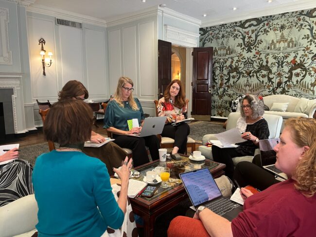 Lucinda Literary's Mastermind